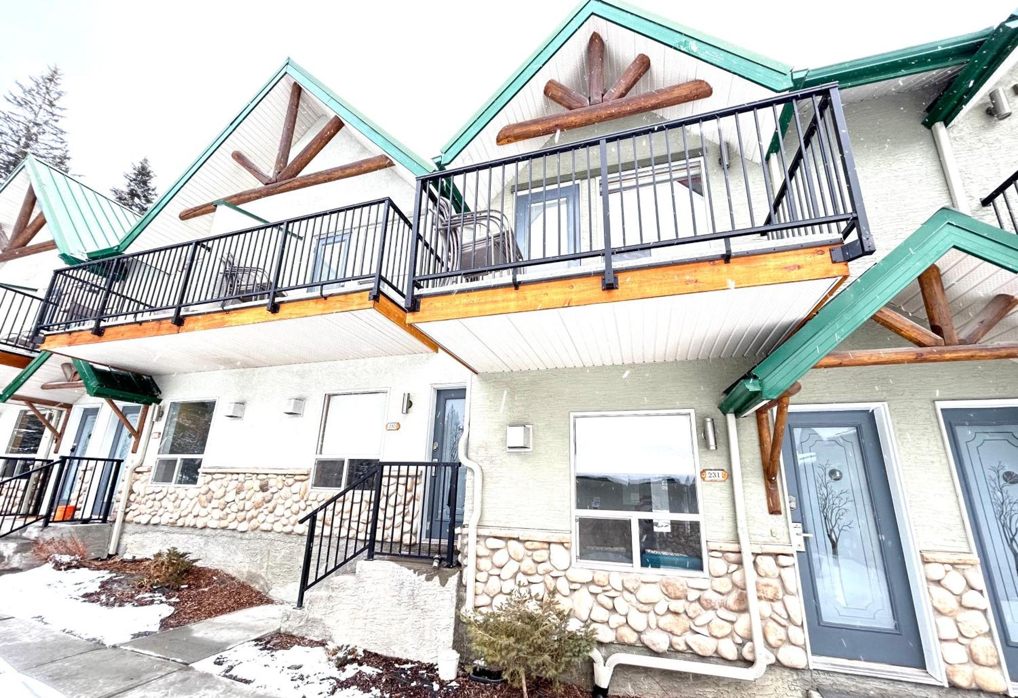 Banff Wood Lodge Canmore Bagian luar foto