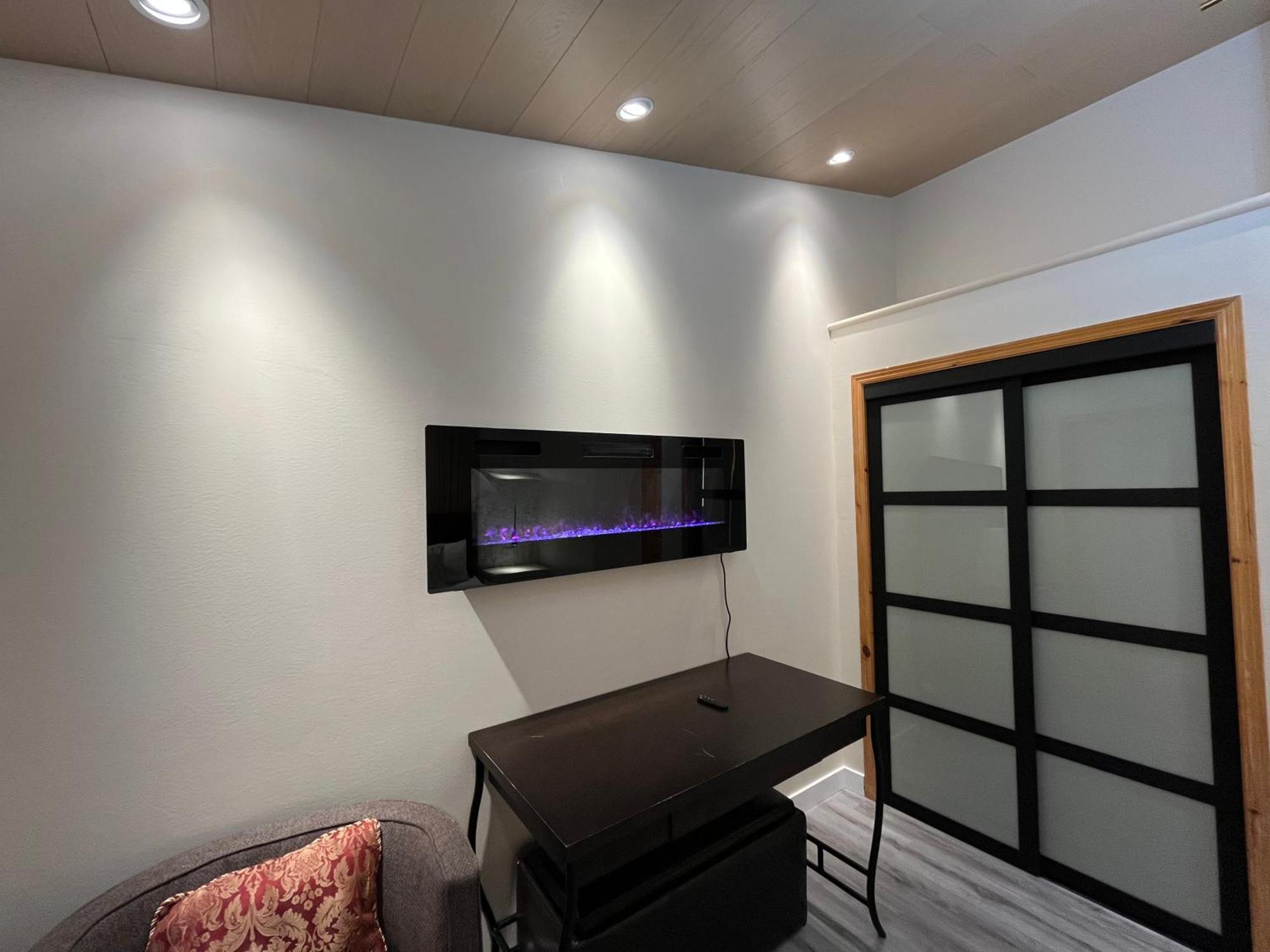 Banff Wood Lodge Canmore Bagian luar foto
